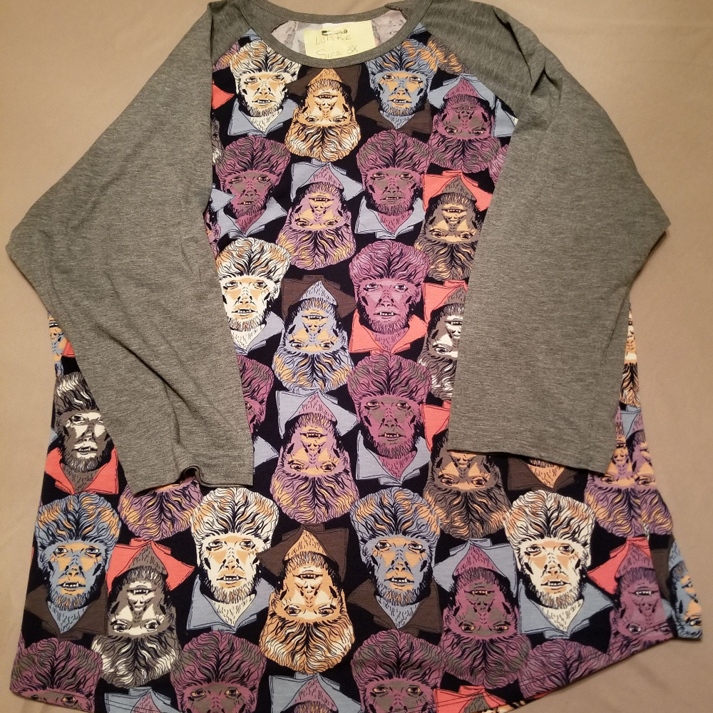 Brand New Lularoe Randy with Warewolves - Size 3XL